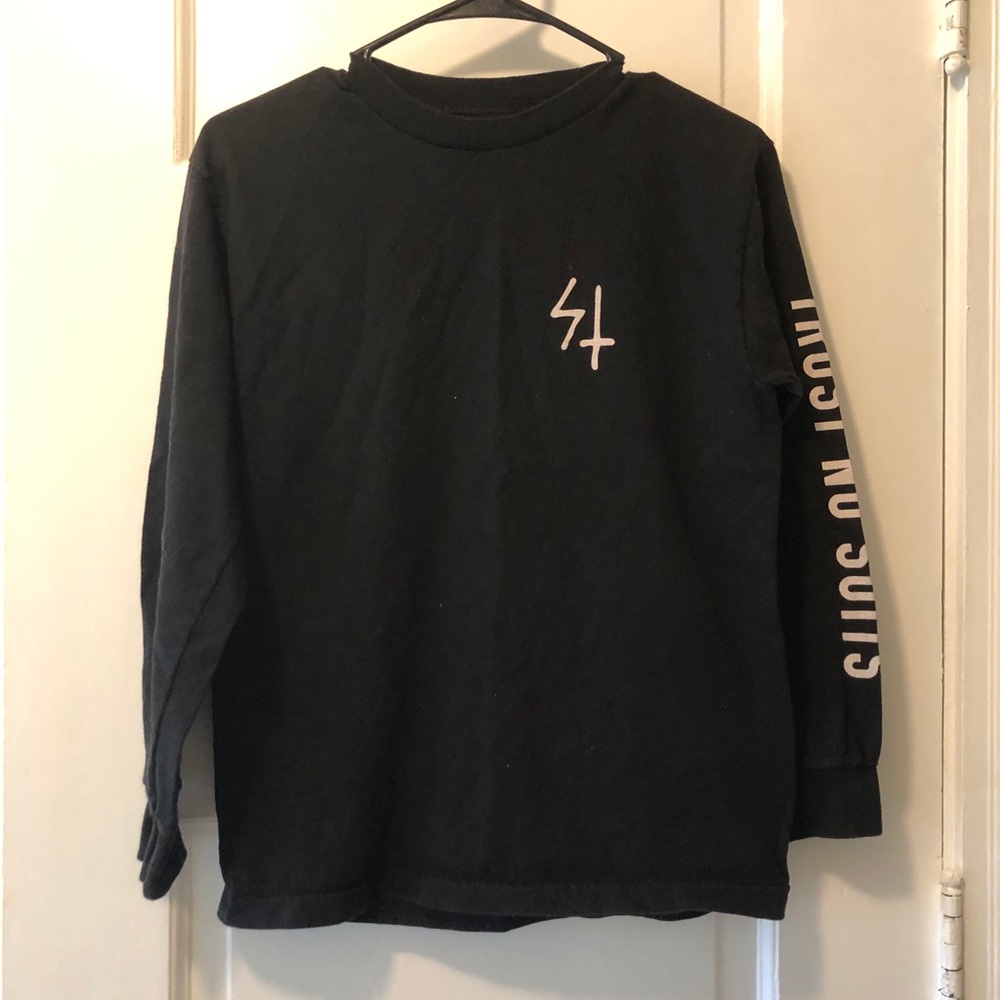 Sketchy Tank Long-Sleeve Tee